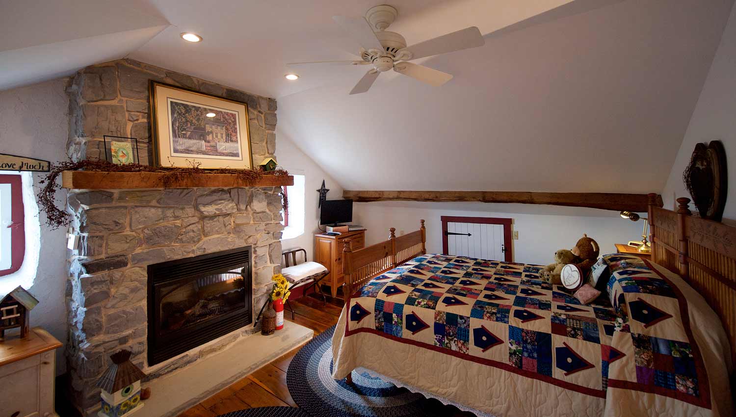 Bed and Breakfast Guest Room with Fireplace